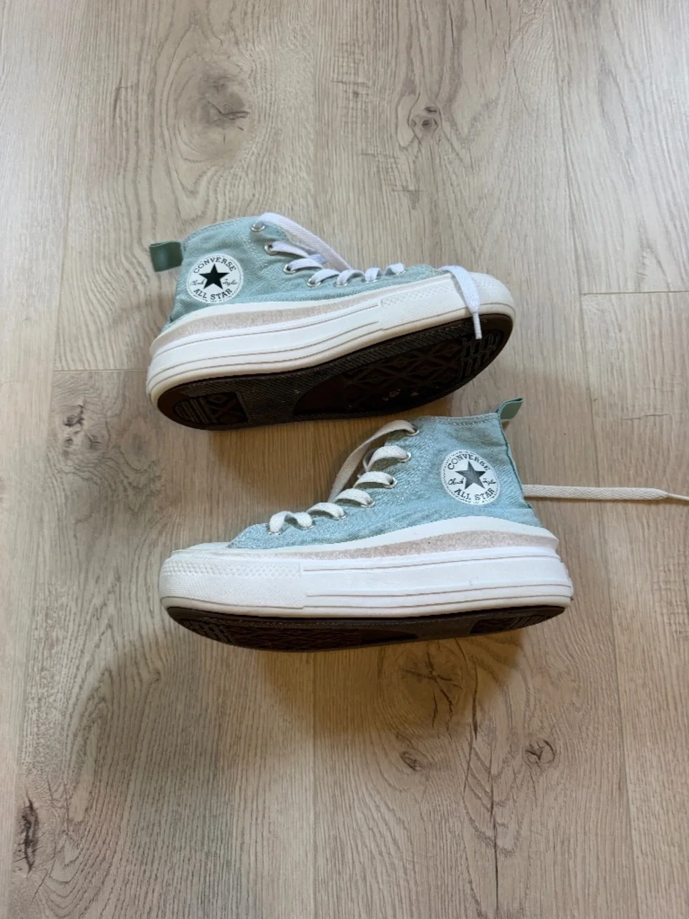 GIRLS' CONVERSE KID CHUCK TAYLOR PLATFORM SNEAKERS Vernal Pool Sz. US 2/ EU 33.5